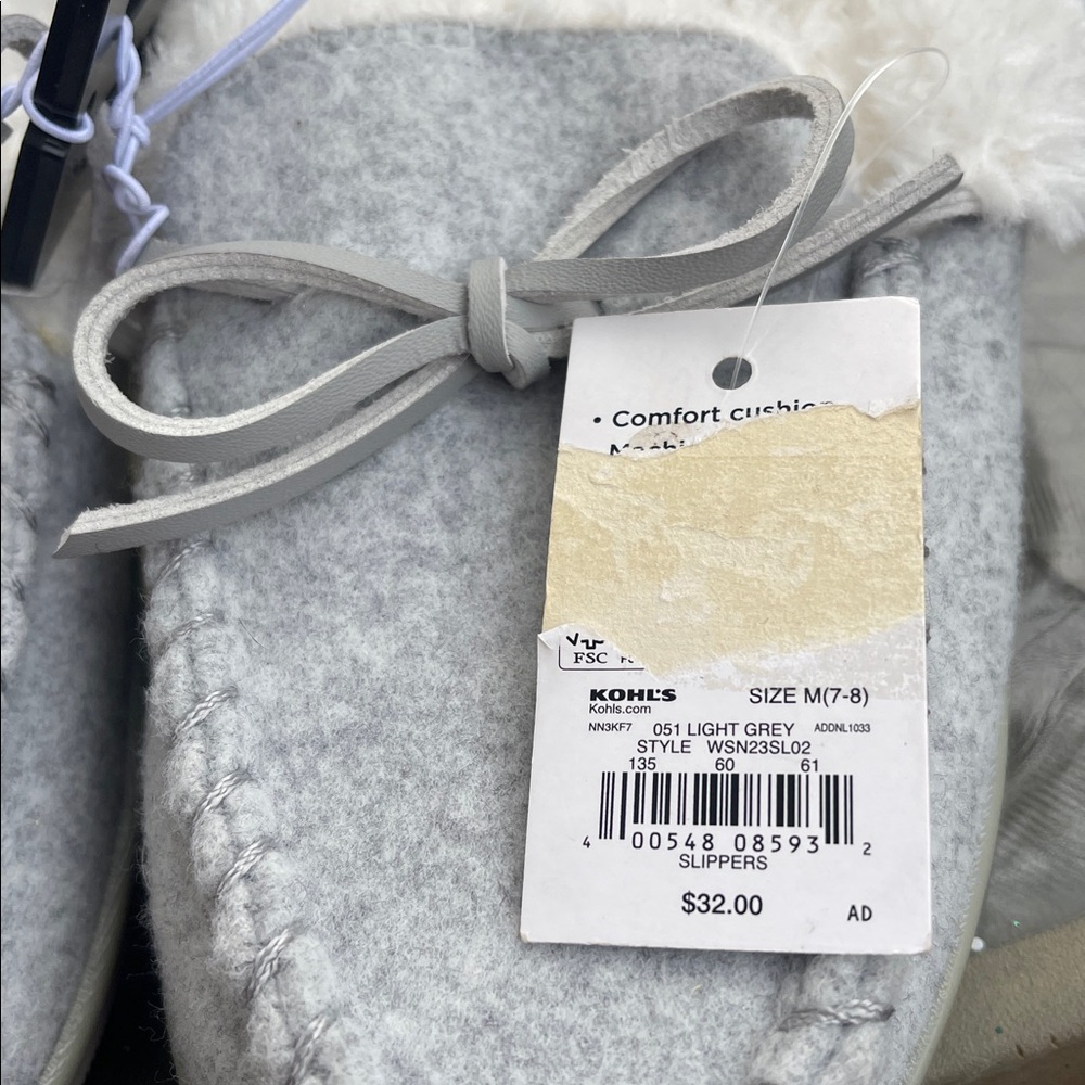 Sonoma Soft Gray Slippers with Cream Lining - Picture 5 of 6